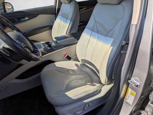 Used 2016 Lincoln MKX Reserve w/ Driver Assistance Package image 10