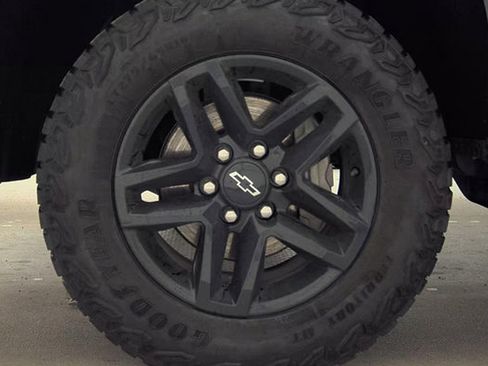 Certified 2024 Chevrolet Silverado 1500 LT Trail Boss w/ Protection Package AWD/4WD image 19