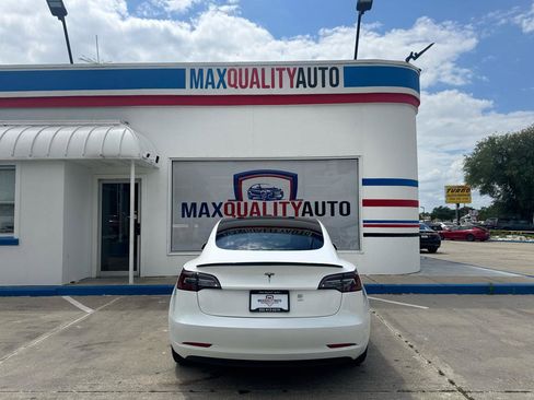 Used 2023 Tesla Model 3 Standard Range image 36