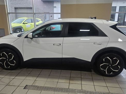 Used 2024 Hyundai Ioniq 5 SEL AWD/4WD image 4