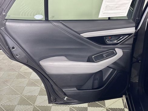 Used 2021 Subaru Outback Limited image 20