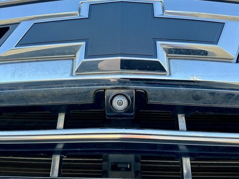 Used 2021 Chevrolet Silverado 1500 High Country w/ Technology Package image 7