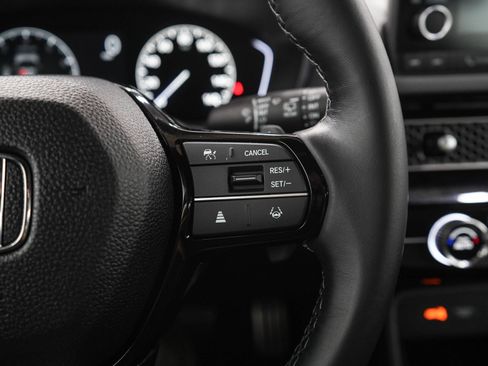 Used 2024 Honda Civic Sport image 26