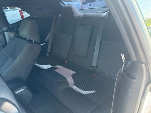 Used 2019 Dodge Challenger SXT RWD image 12