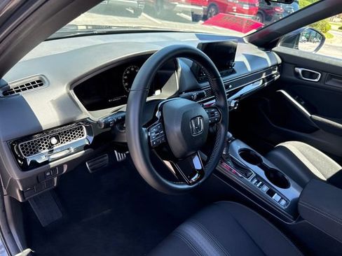 Used 2025 Honda Civic Sport image 14