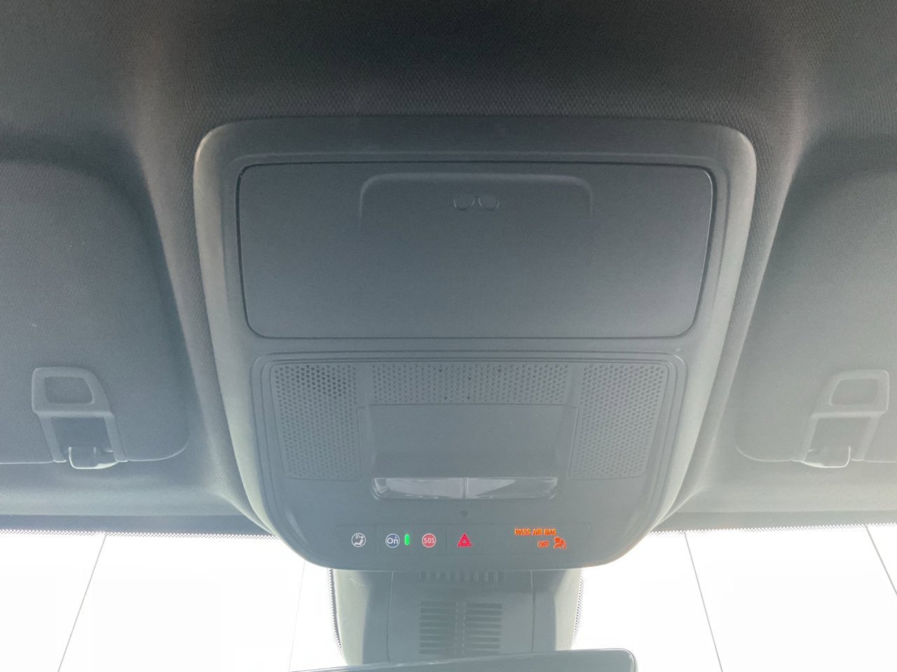Used 2025 Chevrolet Equinox LT w/ Convenience Package II FWD image 16
