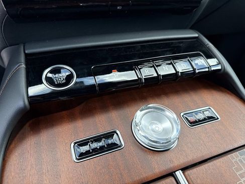 New 2026 Lincoln Navigator Black Label AWD/4WD image 32