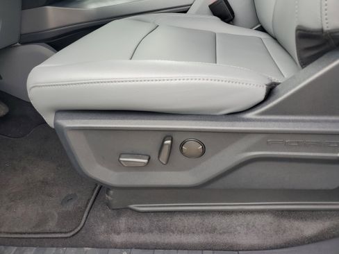 New 2025 Ford F150 Lightning Flash AWD/4WD image 14