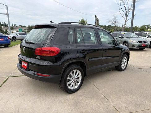 Used 2017 Volkswagen Tiguan Limited w/ Premium Package AWD/4WD image 8