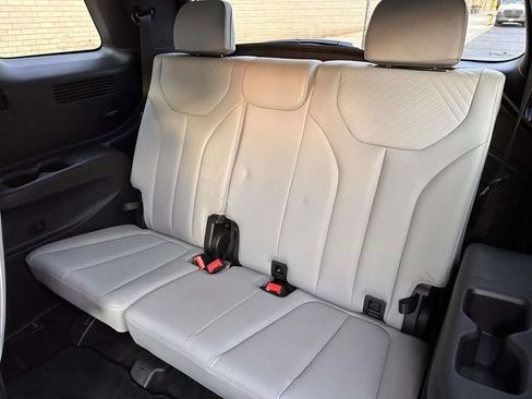 Used 2023 Hyundai Palisade SEL w/ Premium Package AWD/4WD image 23