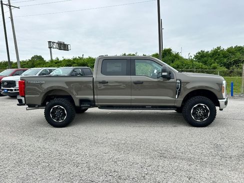 New 2026 Ford F250 XLT w/ Tremor Off-Road Package AWD/4WD image 2