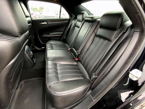 Used 2021 Chrysler 300 S image 20