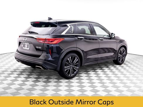 Used 2021 INFINITI QX50 Luxe w/ Appearance Package AWD/4WD image 5
