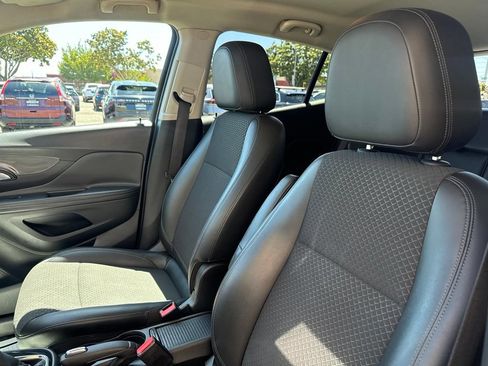 Used 2018 Buick Encore Preferred FWD image 21