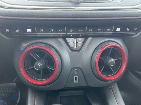 Used 2019 Chevrolet Blazer RS image 13