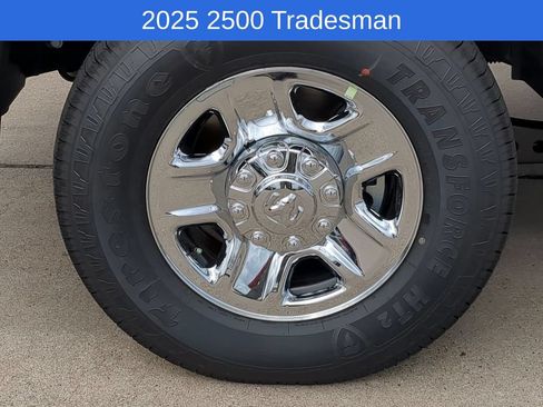 New 2025 RAM 2500 Tradesman AWD/4WD image 9