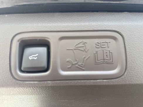 Used 2022 Lincoln Navigator Reserve AWD/4WD image 29
