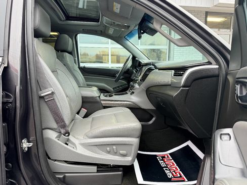 Used 2017 Chevrolet Tahoe LT w/ LT Signature Package image 42