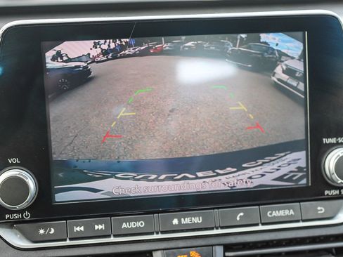 Used 2023 Nissan Altima 2.5 SR image 25