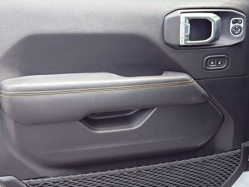 New 2026 Jeep Gladiator Sport AWD/4WD image 11