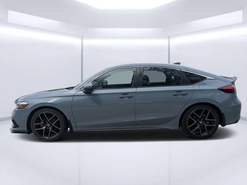 Used 2022 Honda Civic Sport Touring image 6