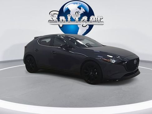 Used 2024 MAZDA MAZDA3 Hatchback w/Premium Plus Pkg image 8