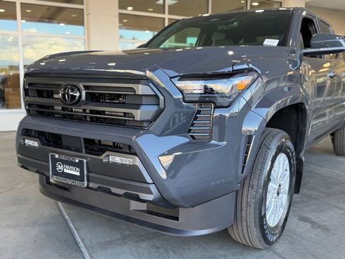 New 2026 Toyota Tacoma SR5 AWD/4WD image 3