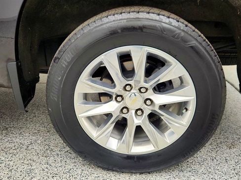 Used 2021 Chevrolet Silverado 1500 LTZ w/ Technology Package image 9