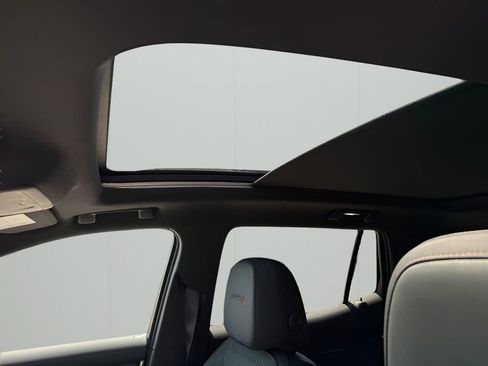 New 2026 GMC Terrain AT4 w/ Technology Package II image 31