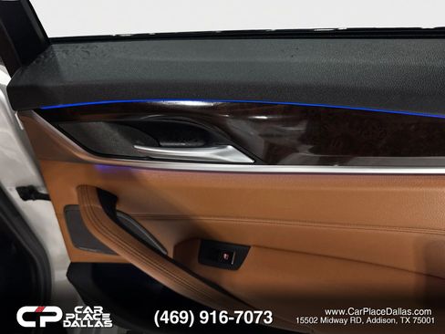 Used 2019 BMW 540i w/ M Sport Package RWD image 28