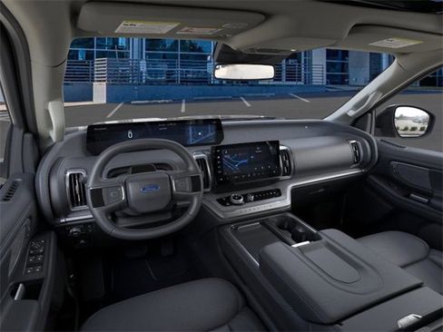 New 2026 Ford Expedition Max Platinum w/ Driver's Package image 9