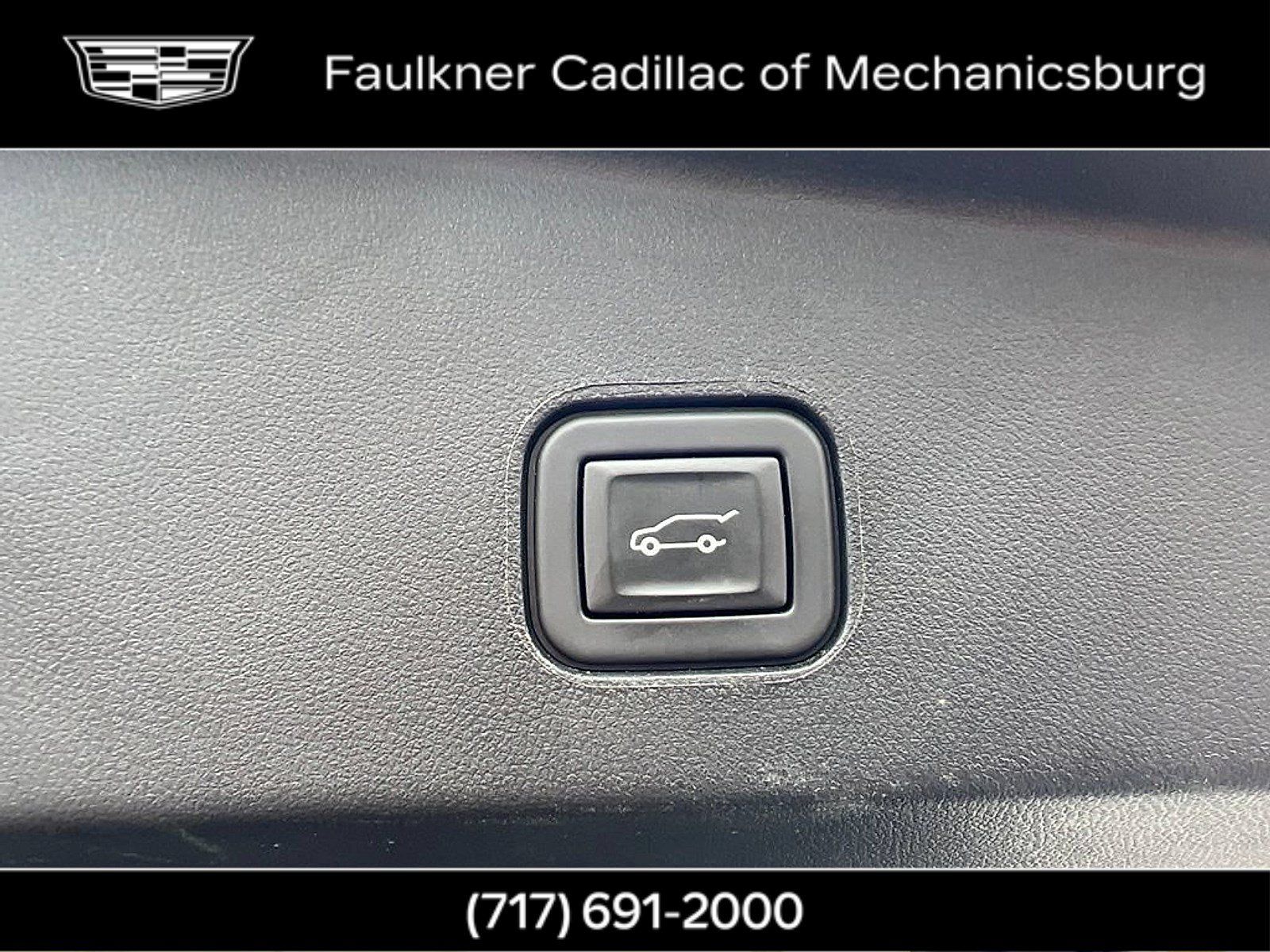 Used 2024 Cadillac Lyriq Sport AWD/4WD image 15