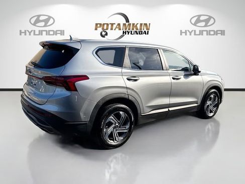 Used 2023 Hyundai Santa Fe SE w/ Cargo Package image 5