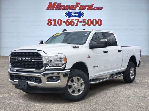Used 2024 RAM 2500 Big Horn w/ Off Road Package AWD/4WD image 1