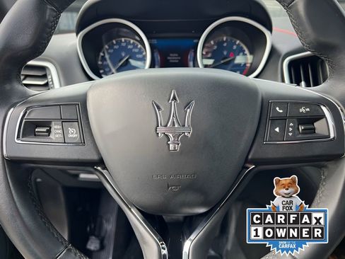 Used 2017 Maserati Ghibli Base image 54