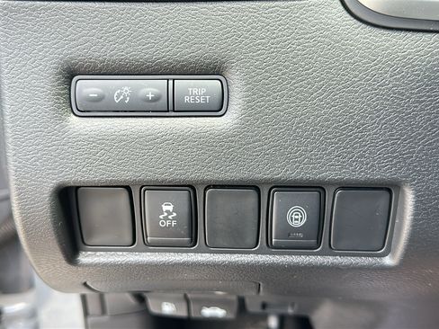 Used 2024 Nissan Murano SV w/ SV Midnight Edition Package AWD/4WD image 15