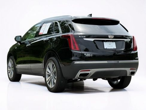 Certified 2025 Cadillac XT5 Premium Luxury w/ LPO, Floor Liner Package AWD/4WD image 12