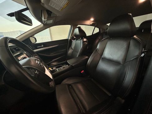 Used 2018 Nissan Maxima 3.5 SV image 16