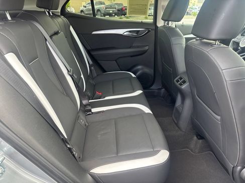 Used 2024 Buick Envision Sport Touring AWD/4WD image 17