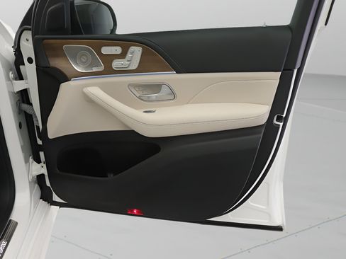 Certified 2022 Mercedes-Benz GLE 580 4MATIC image 21