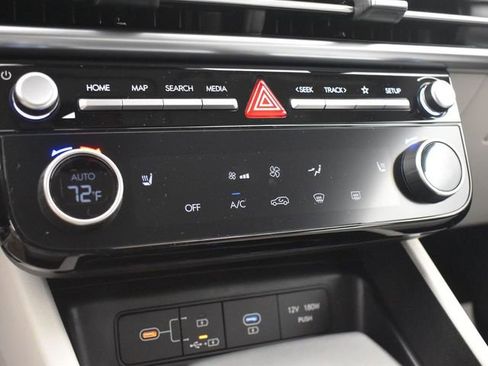 Used 2026 Hyundai Tucson SEL FWD image 16