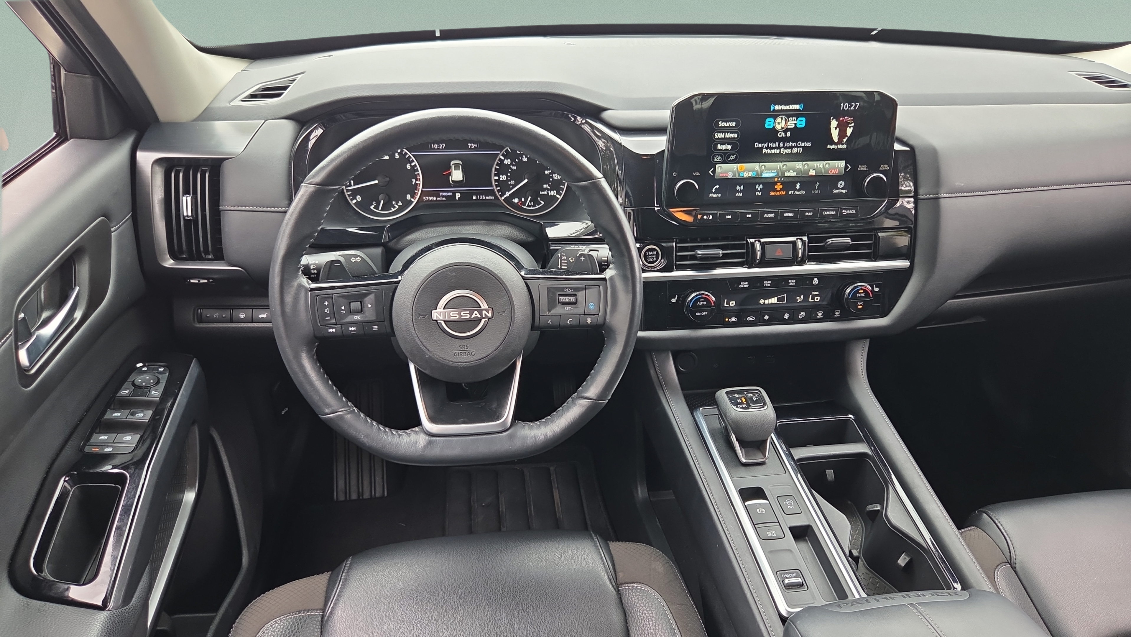 Used 2024 Nissan Pathfinder SL w/ Cargo Package FWD image 12