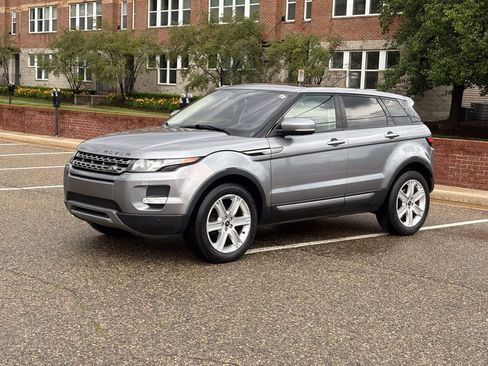 Used 2013 Land Rover Range Rover Evoque Pure Plus AWD/4WD image 1