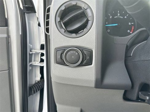 New 2024 Ford E-450 and Econoline 450 Super Duty w/ Power Windows & Locks Group image 44