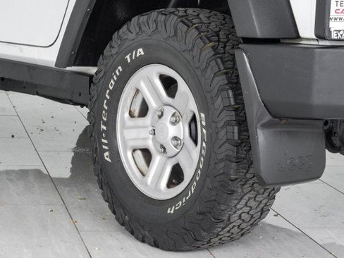 Used 2013 Jeep Wrangler Sport AWD/4WD image 45
