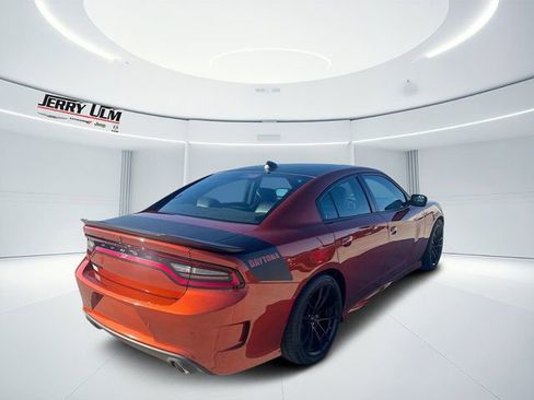 Used 2023 Dodge Charger Scat Pack w/ Daytona Edition Group RWD image 7