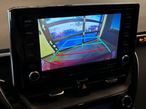 Used 2022 Toyota Corolla SE image 13