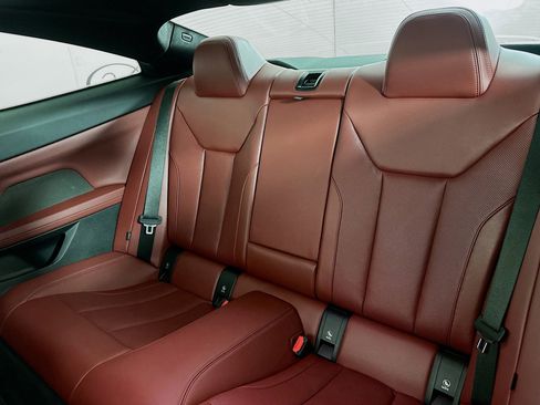 Used 2023 BMW M440i Coupe w/ Premium Package image 23