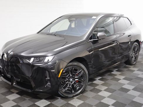 New 2026 BMW iX xDrive60 w/ M Sport Package image 2