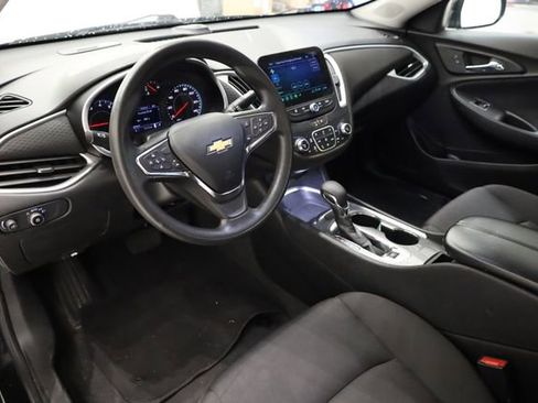 Used 2023 Chevrolet Malibu LT image 12